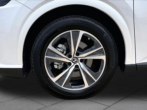 Used 2025 Lexus RX 350 Premium w/ Convenience Package image 9