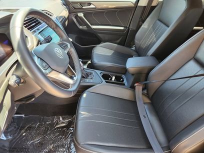 Used 2023 Volkswagen Tiguan SE