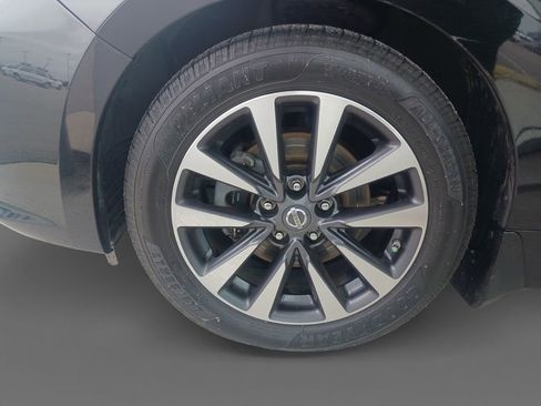 Used 2016 Nissan Altima 2.5 SV w/ Convenience Package image 15