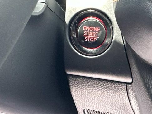 Used 2024 Honda HR-V Sport image 15
