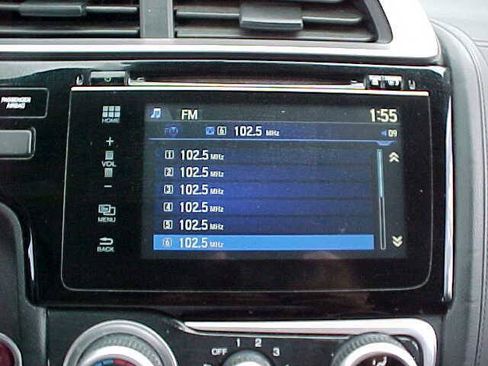 Used 2015 Honda Fit EX image 22