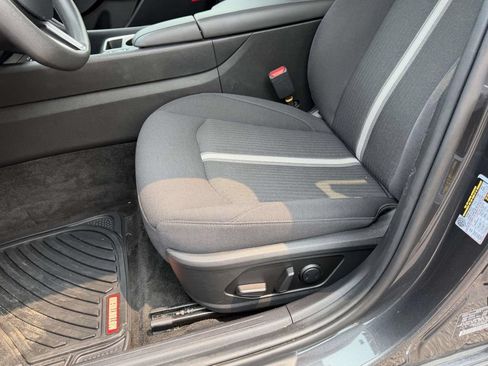 Used 2025 Hyundai Sonata SEL FWD image 17