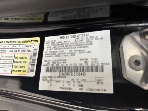 Used 2020 Ford Mustang GT RWD image 28