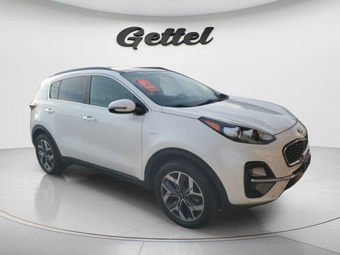 Used 2021 Kia Sportage EX w/ EX Technology Package AWD/4WD image 2