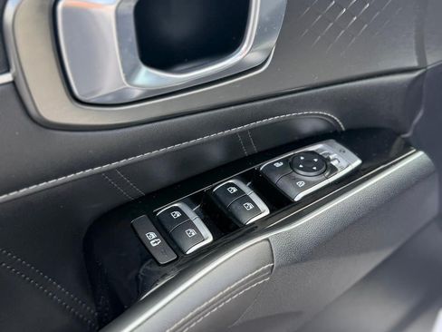 Used 2023 Kia Sorento SX FWD image 13