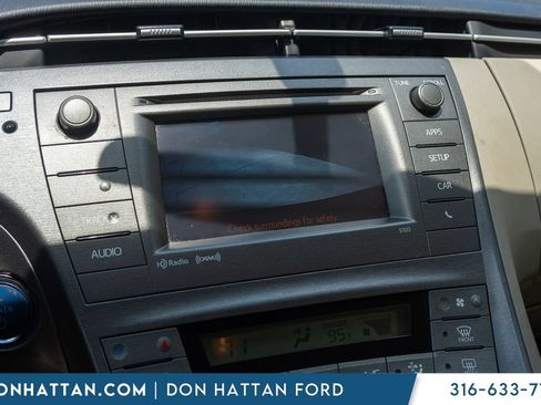 Used 2013 Toyota Prius Three FWD image 9