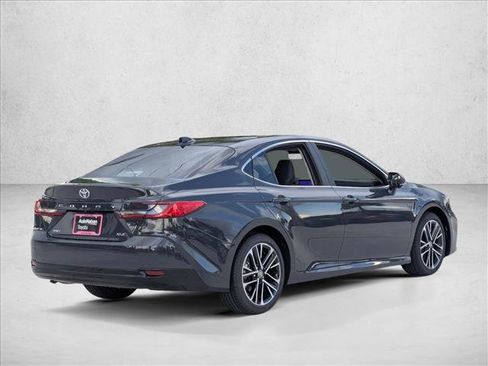 Used 2025 Toyota Camry XLE w/ Premium Plus Package image 2