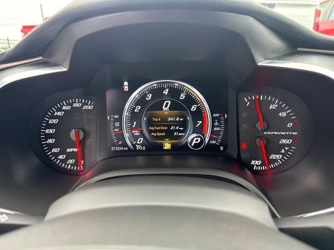 Used 2016 Chevrolet Corvette Stingray Coupe RWD image 21