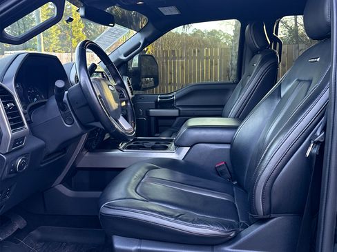 Used 2022 Ford F250 Platinum w/ FX4 Off-Road Package image 23