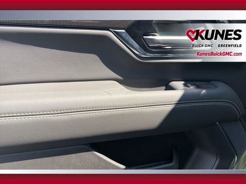 New 2026 GMC Yukon Elevation w/ Elevation Premium Package image 39