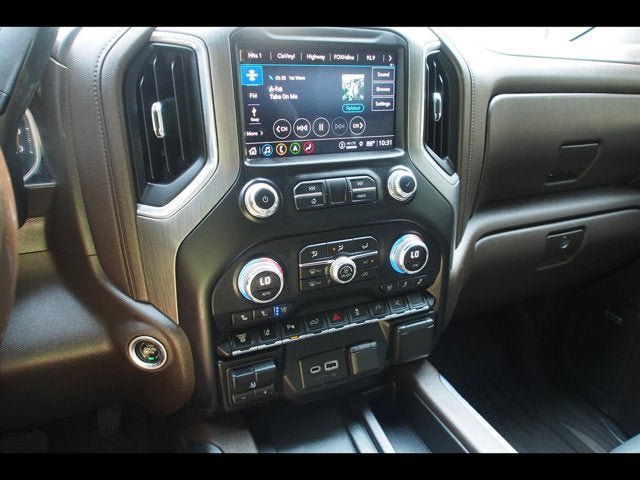 Used 2021 GMC Sierra 3500 Denali w/ Denali Ultimate Package AWD/4WD image 22