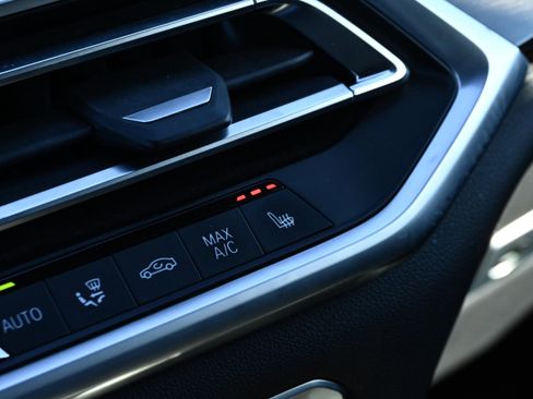 Used 2019 BMW X5 xDrive40i w/ Premium Package 2 image 33