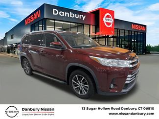 Used 2017 Toyota Highlander XLE AWD/4WD 360° Tour