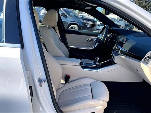Used 2021 BMW 330i Sedan w/ Convenience Package image 8