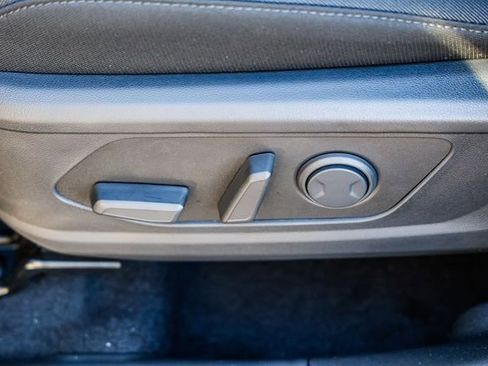 New 2025 Hyundai Tucson SEL image 18