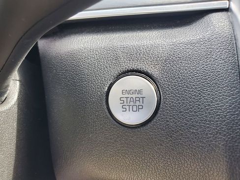 Used 2023 Kia Sorento SX FWD image 29