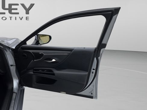New 2025 Lexus ES 350 Ultra Luxury image 27