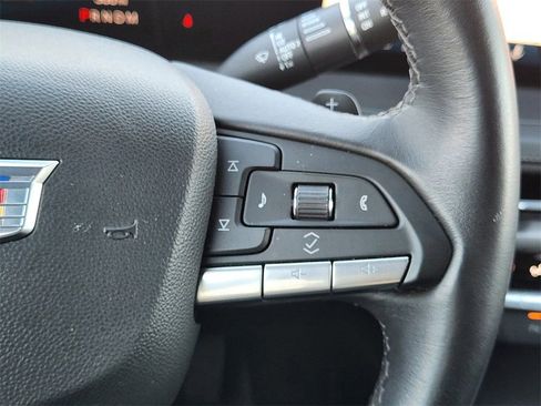 Used 2025 Cadillac XT4 Premium Luxury image 62