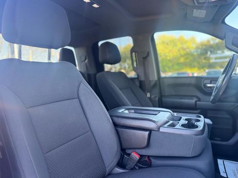 Used 2019 Chevrolet Silverado 1500 Custom image 41