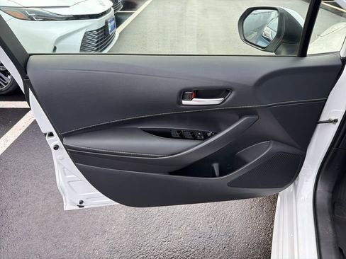 Certified 2022 Toyota Corolla SE FWD image 18