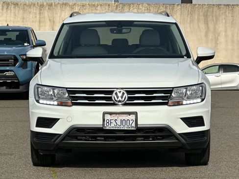 Used 2018 Volkswagen Tiguan SE image 10