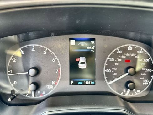 Used 2024 Toyota Corolla LE image 24