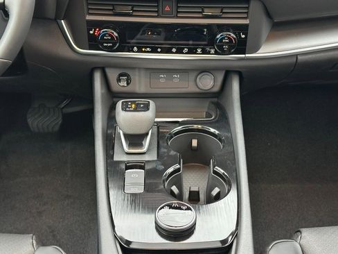 New 2026 Nissan Rogue SV image 9