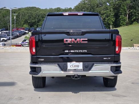 Used 2025 GMC Sierra 1500 SLT AWD/4WD image 7