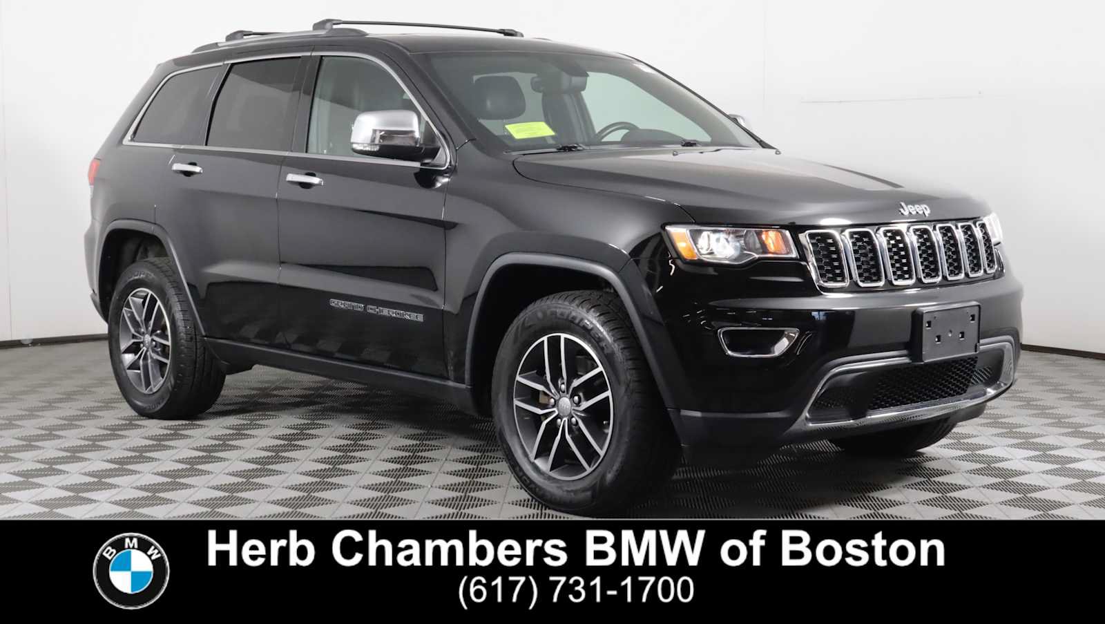 Used 2018 Jeep Grand Cherokee Limited AWD/4WD image 1