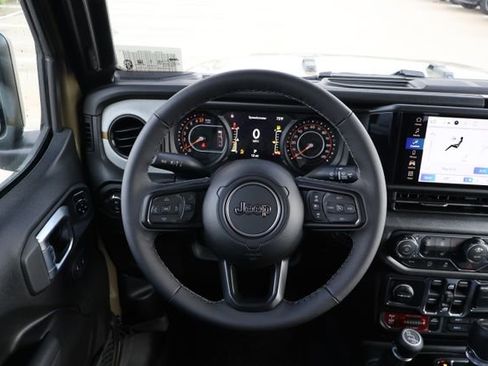 New 2026 Jeep Gladiator Willys image 11