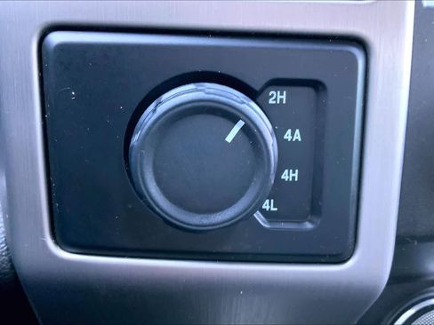 Used 2019 Ford F150 Platinum image 28