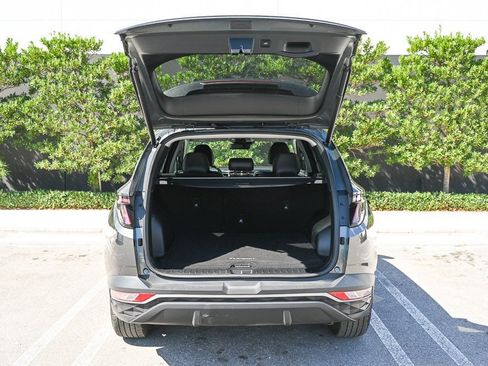 Used 2023 Hyundai Tucson SEL w/ Convenience Package image 9