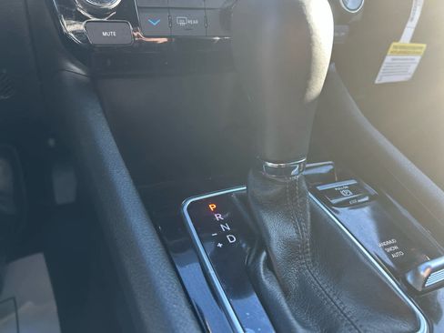 Used 2026 Jeep Compass Limited image 30