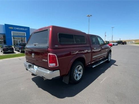 Used 2017 RAM 1500 Laramie w/ Convenience Group image 8