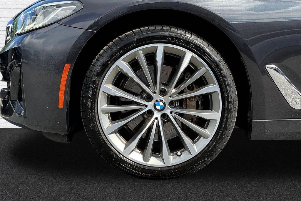 Used 2022 BMW 540i w/ Premium Package RWD image 31