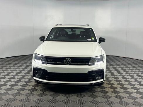 Used 2021 Volkswagen Tiguan SE R-Line image 12