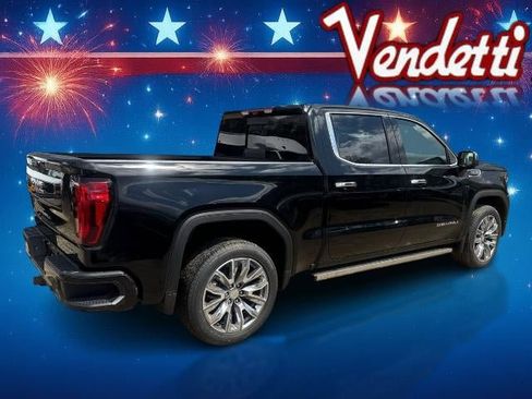 New 2026 GMC Sierra 1500 Denali w/ Denali Reserve Package AWD/4WD image 5