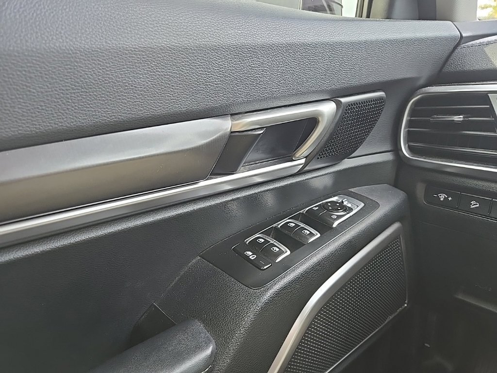 Certified 2025 Kia Telluride S AWD/4WD image 19