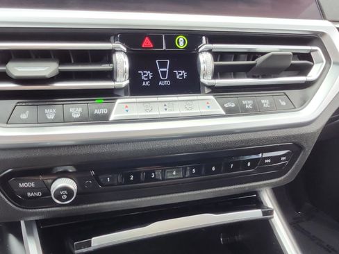 Certified 2022 BMW 230i Coupe w/ Convenience Package image 33