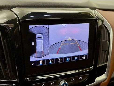 Used 2020 Chevrolet Traverse High Country image 15