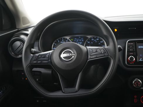 Used 2024 Nissan Kicks S FWD image 16