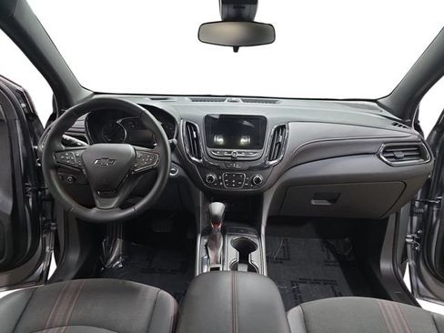 Used 2023 Chevrolet Equinox RS AWD/4WD image 11