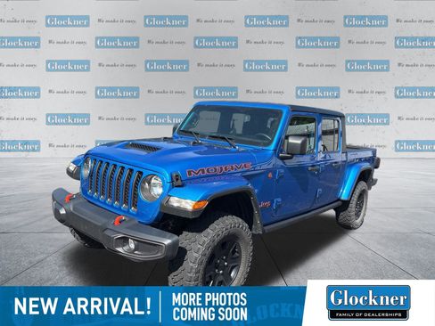 Used 2023 Jeep Gladiator Mojave AWD/4WD image 1
