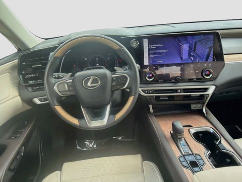 Used 2024 Lexus RX 350 AWD w/ Convenience Package image 21