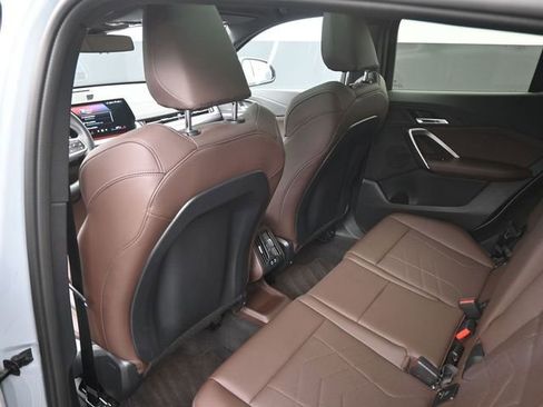 Used 2025 BMW X2 xDrive28i image 12
