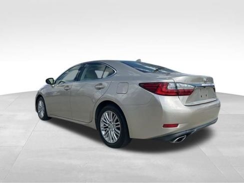 Used 2016 Lexus ES 350 w/ Premium Package w/Wood Trim image 27