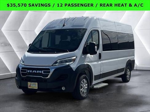 New 2024 RAM ProMaster 2500 w/ Leather Interior Group FWD image 18