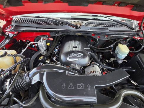 Used 2002 Chevrolet Avalanche 4x4 image 11
