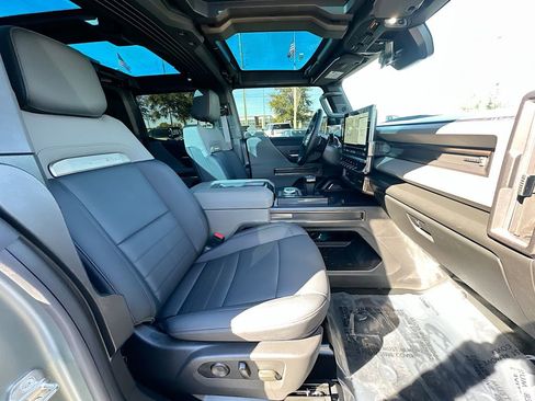 Certified 2024 GMC Hummer EV 3X image 28