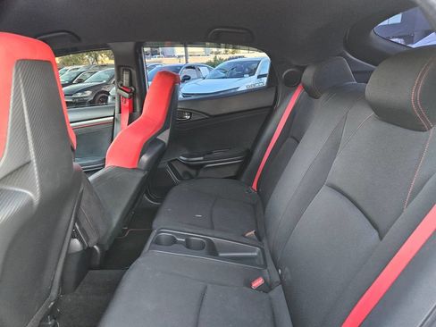 Used 2018 Honda Civic Type R image 9